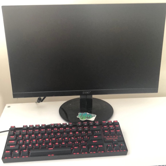 Red Dragon Mechanical Keyboard - Picture 2 of 6